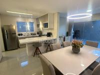 Sobrado com 3 dormitórios à venda, 196 m² por R$ 1.000.000 - Jardim Figueira - Amparo/SP