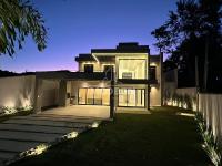 Casa à Venda em Serra Negra