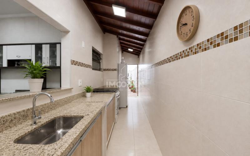 Casa com 2 dormitórios à venda, 121 m² por R$ 450.000 - Jardim Bianca - Amparo/SP