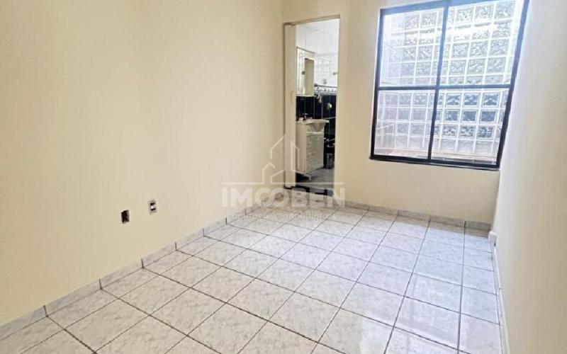 Casa com 2 dormitórios à venda, por R$ 420.000 - Jardim Camandocaia - Amparo/SP
