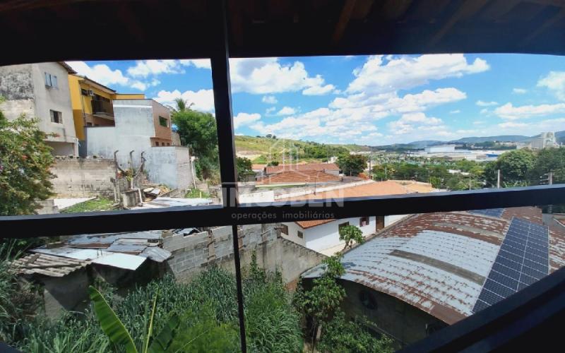 Casa com 2 dormitórios à venda, 169 m² por R$ 470.000 - Jardim Figueira - Amparo/SP