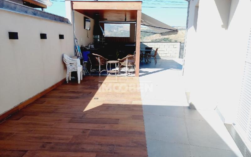 Casa com 3 dormitórios à venda, 72 m² por R$ 800.000 - Jardim Camandocaia - Amparo/SP