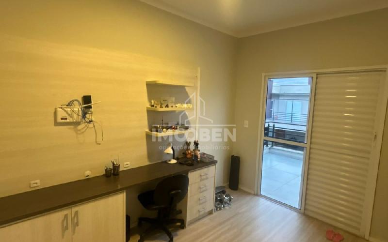Sobrado com 3 dormitórios à venda, 196 m² por R$ 1.000.000 - Jardim Figueira - Amparo/SP