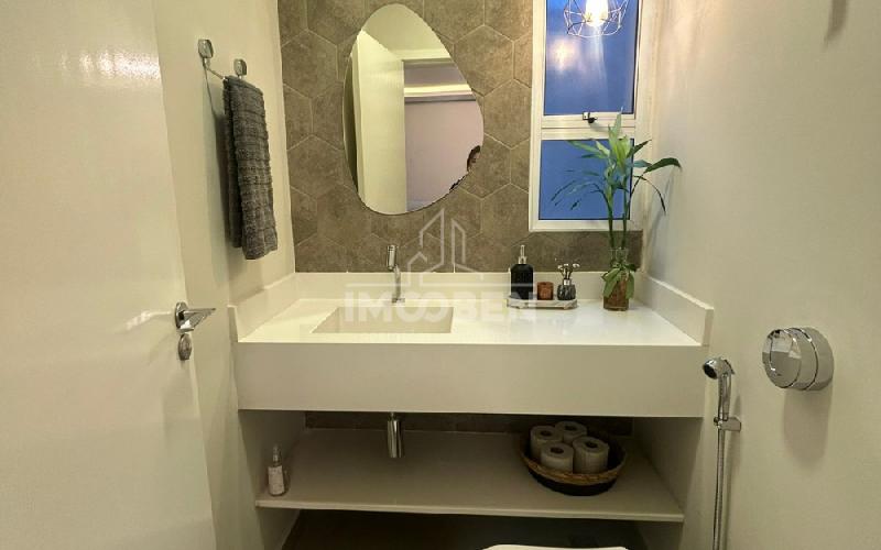 Sobrado com 3 dormitórios à venda, 196 m² por R$ 1.000.000 - Jardim Figueira - Amparo/SP