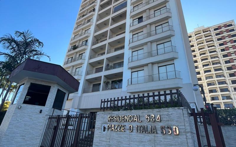 Apartamento com 3 dormitórios à venda, 112 m² por R$ 650.000 - Centro - Amparo/SP
