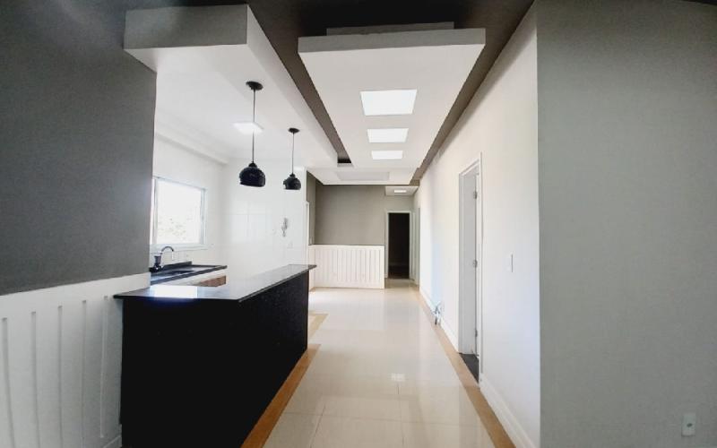 Apartamento com 3 dormitórios à venda, 149 m² por R$ 490.000 - Jardim São Dimas - Amparo/SP