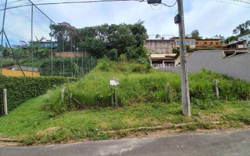 Terreno à Venda